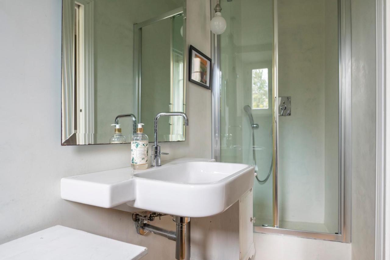 Boutique Apartment With Private Rooms And Garden Oasis Florenz Exterior foto